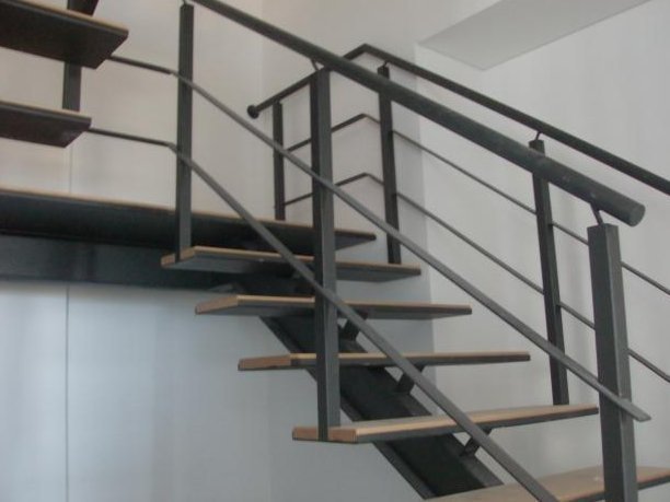 Corrimão de ferro personalizado para escada